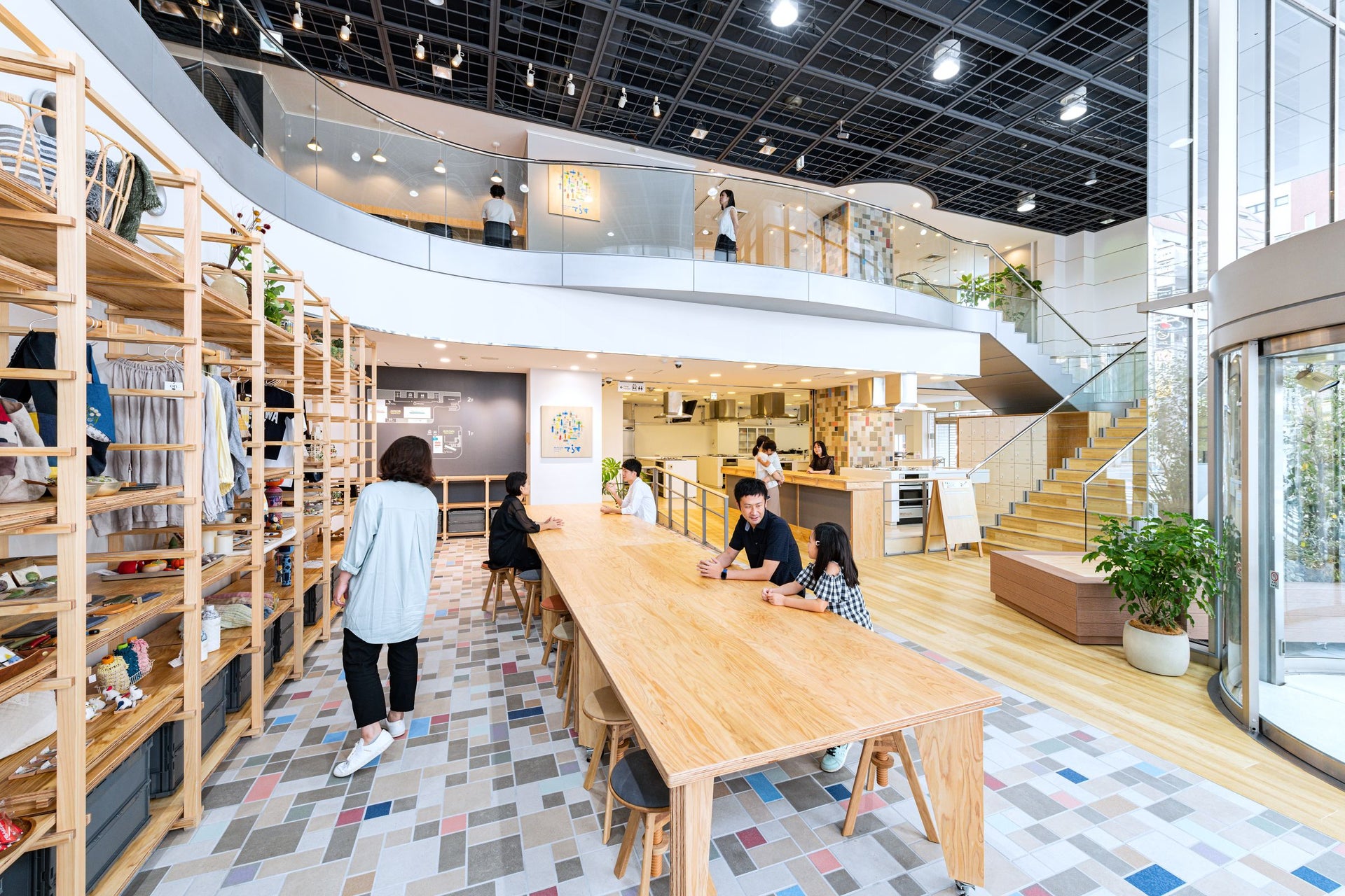 KeiyoGAS Community Terrace